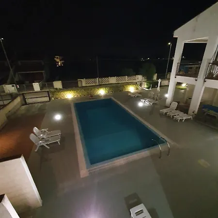 Lina A1 Apartment *